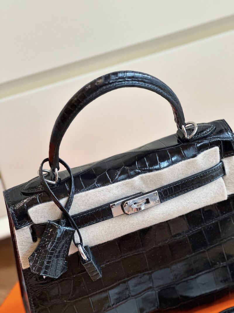 Hermes Kelly 28 Black Genuine Crocodile Leather Palladium Hardware