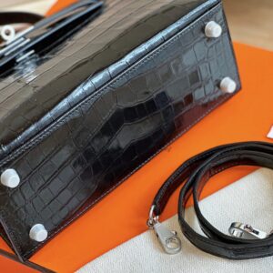 Hermes Kelly 28 Black Genuine Crocodile Leather Palladium Hardware