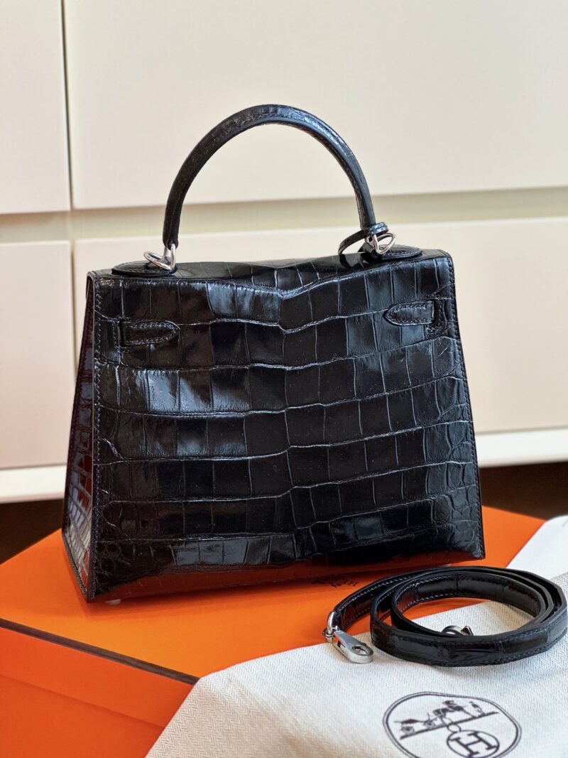 Hermes Kelly 28 Black Genuine Crocodile Leather Palladium Hardware