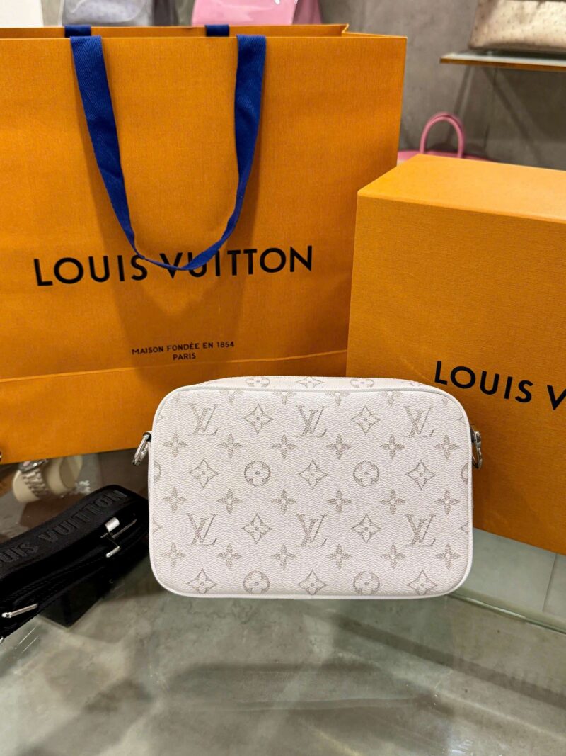 Louis Vuitton LV Alpha Monogram White Handbag 24x16x8cm