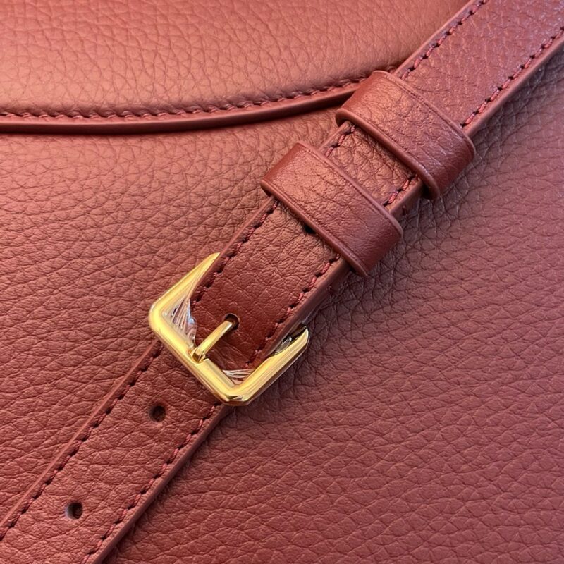 Louis Vuitton LV Capucines Woman’s Dark Red Handbags 27x21x10cm