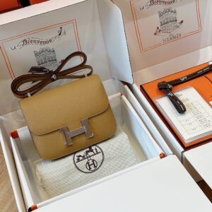 Hermes Constance 19  Brown Epson Leather Palladium Hardware