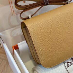 Hermes Constance 19  Brown Epson Leather Palladium Hardware