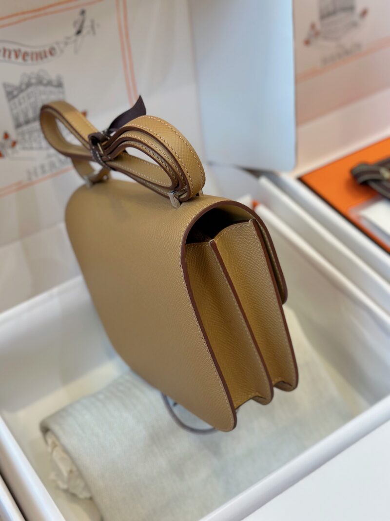 Hermes Constance 19  Brown Epson Leather Palladium Hardware