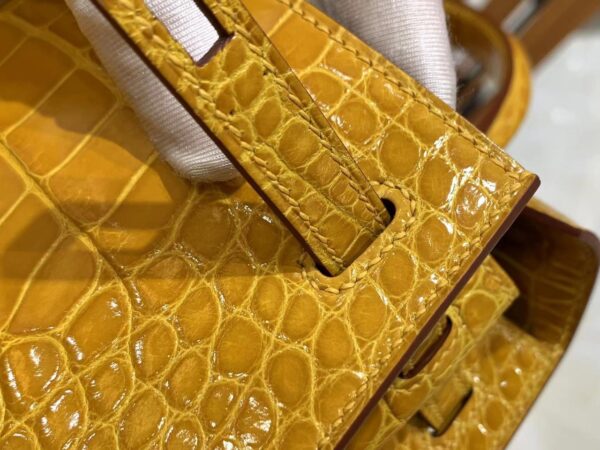 Hermes Kelly bag 25 Sellier Jaune ambre Genuine Alligator Crocodile skin Gold hardware