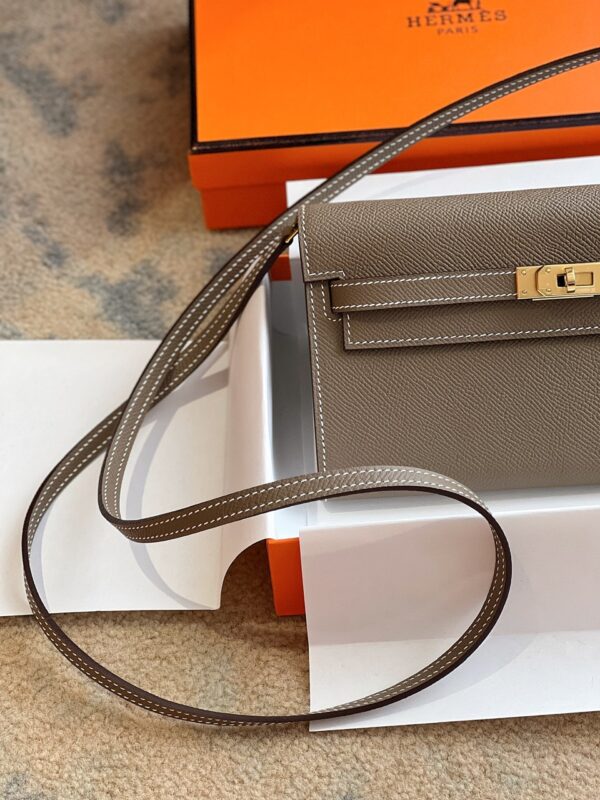 Hermes Kelly WOC 20 Gold Hardware