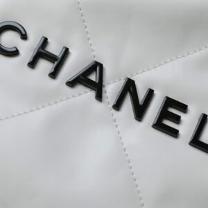 Chanel 11 Handbag 22 Shopping Woman’s White Smooth Leather 35cm