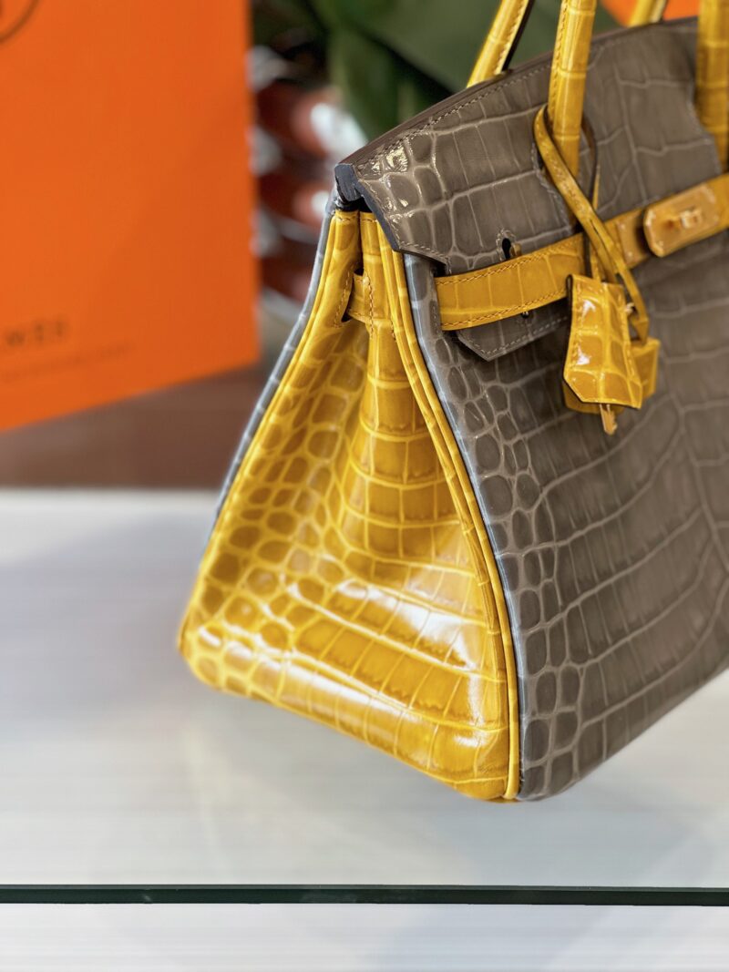 Hermes Birkin 30 Gray/Gold Genuine Crocodile Leather Gold Hardware – Custom Made
