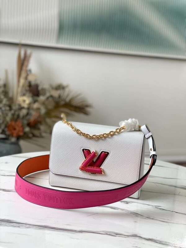Tui-Xach-Like-Auth-Louis-Vuitton-LV-Twist-Da-Bo-Nu-Mau-Trang-24cm-1-600x800-1 Louis Vuitton LV Twist White Cowhide Leather Handbags 24cm