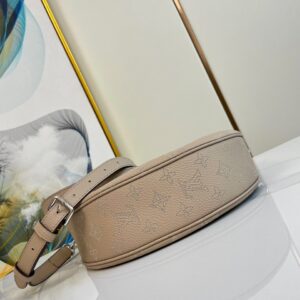 Louis Vuitton LV Baia Mahina Mono Pattern Like Auth Handbags 26x17x7.5cm