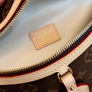 Louis Vuitton LV Bumbag Monogram Handbags 38x16x8cm
