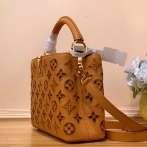 Louis Vuitton LV Capucines BB Brown Raised Pattern Handbags 27x18x9cm