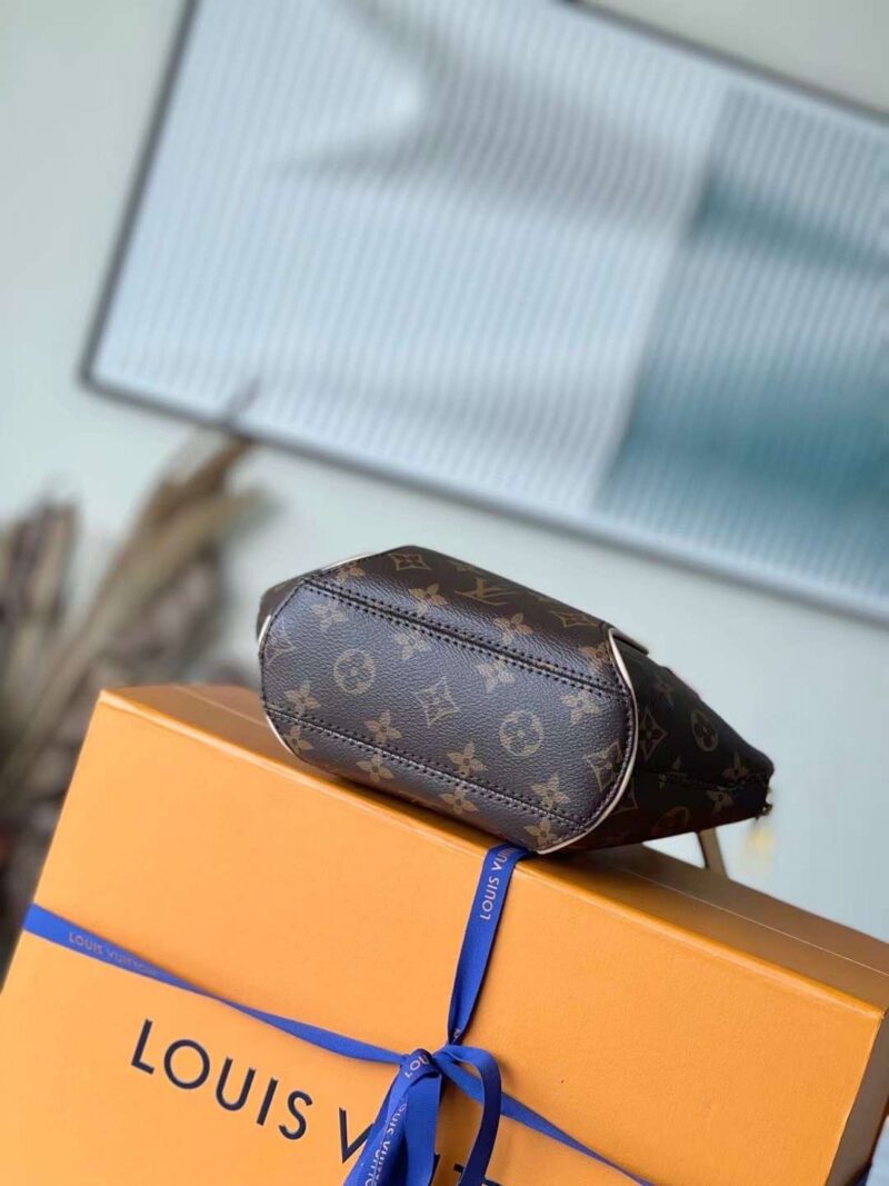 Louis Vuitton Ellipse BB Monogram Handle White Milk Handbags 28x21x8cm