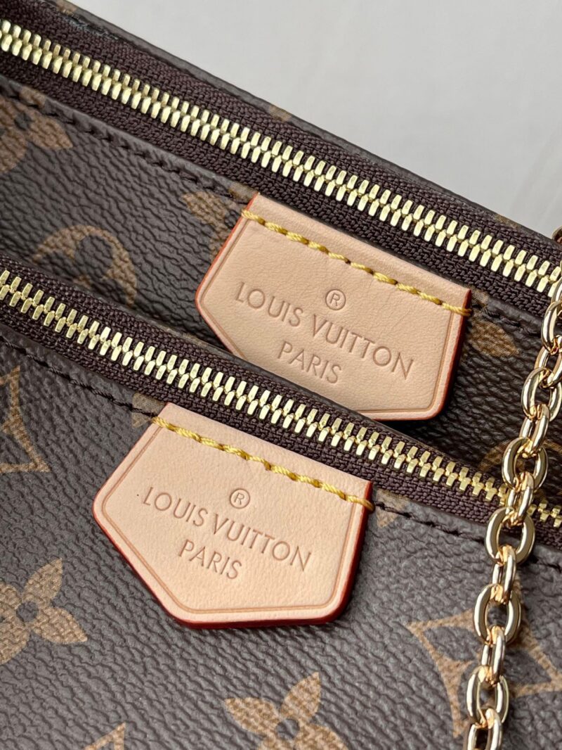 Louis Vuitton LV Multi Pochette Handle Monogram Handbags 24x16x6cm