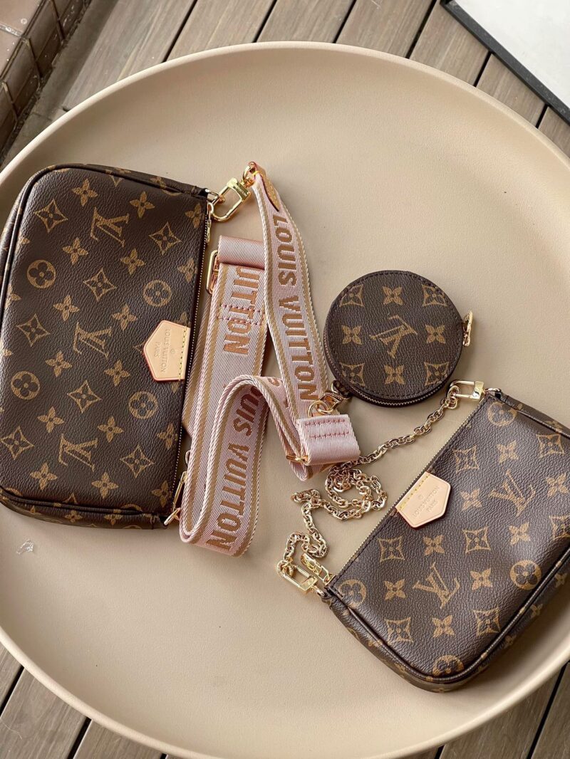 Louis Vuitton LV Multi Pochette Handle Monogram Handbags 24x16x6cm