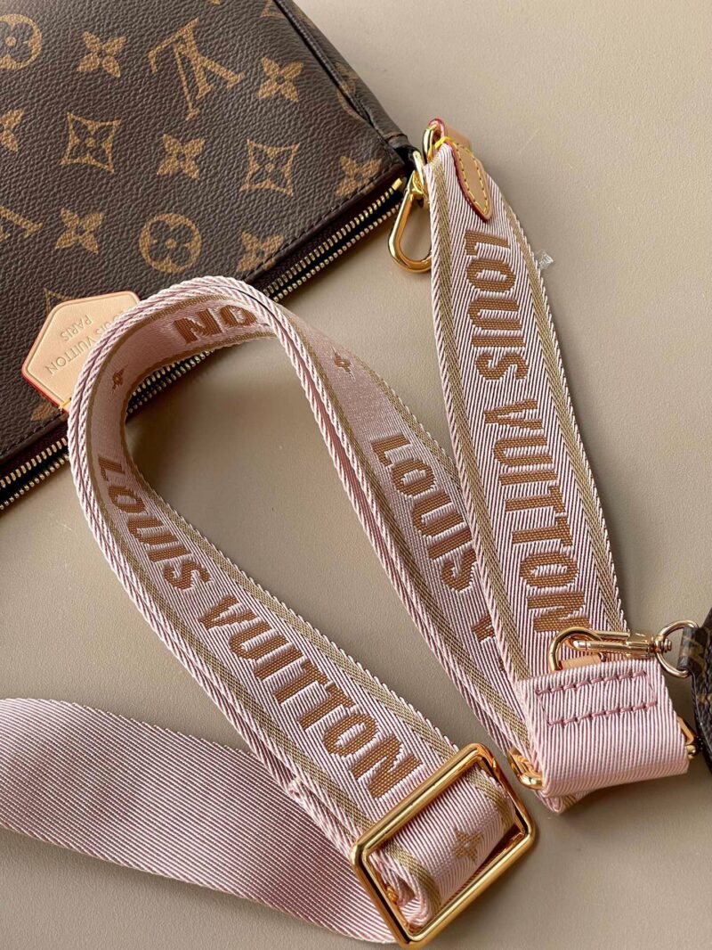 Louis Vuitton LV Multi Pochette Handle Monogram Handbags 24x16x6cm