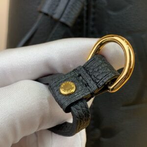 Louis Vuitton LV Never Full Black Handbags 32x29x17cm