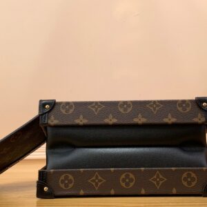 Louis Vuitton LV Petite Malle LV Monogram Pattern Like Auth Handbags 24x16x13cm