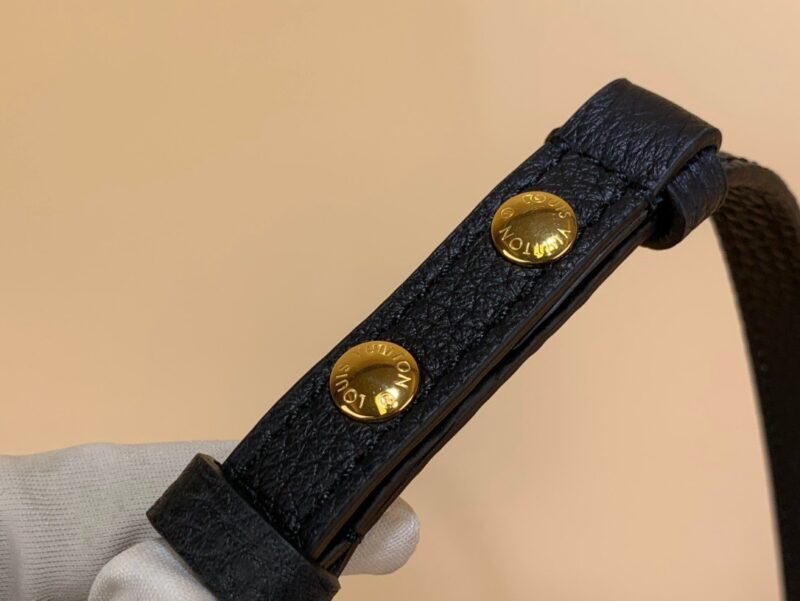 Louis Vuitton LV Twist Handle Replica Woman’s Black Handbags 17x25x11cm