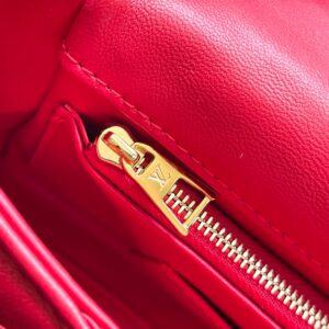 Louis Vuitton LV Twist Like Auth Woman’s Red Handbags Smooth Leather 23cm