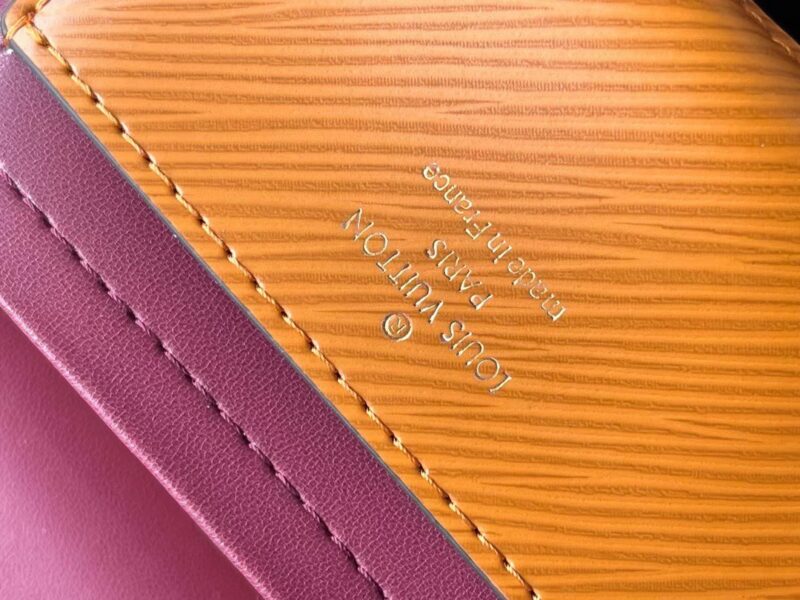 Louis Vuitton LV Twist Mini Orange Handbags 23x17x9cm