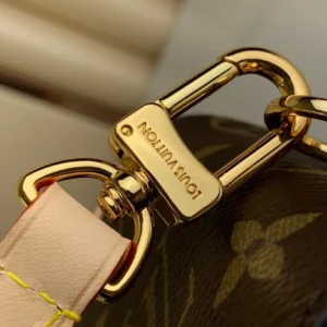 Louis Vuitton Monogram Pattern Super Premium Handbag 14x13x11cm