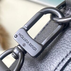 Louis Vuitton LV Fastline Men’s Handbag Black 23.5x18x7cm