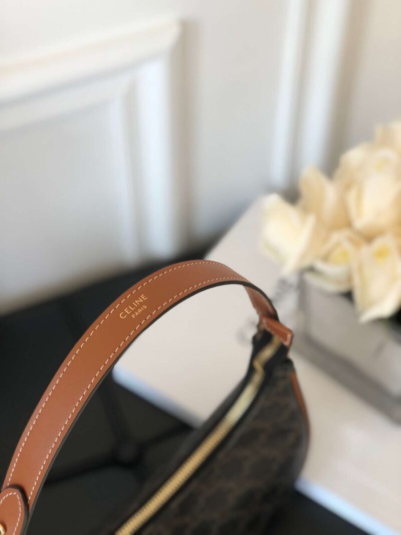 Celine Triomphe 23x14x7cm