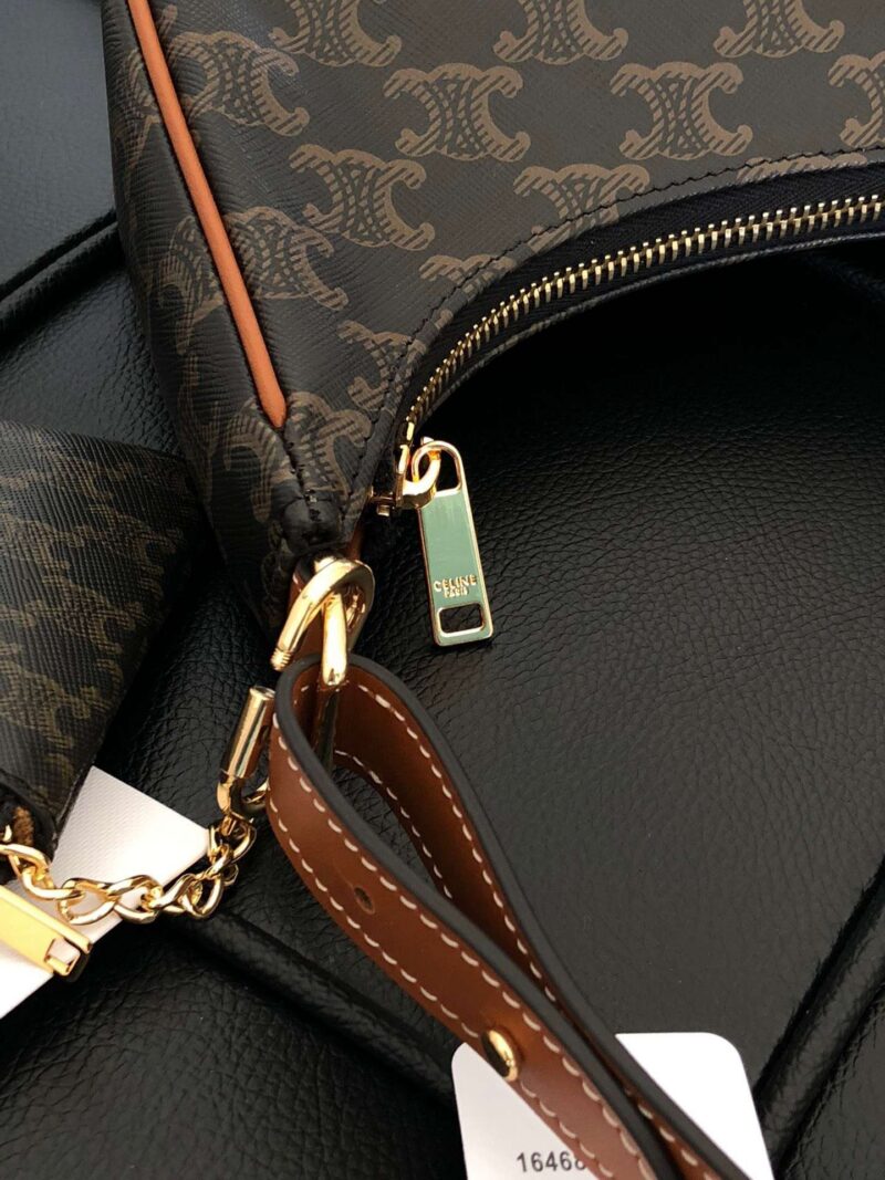 Celine Triomphe 23x14x7cm