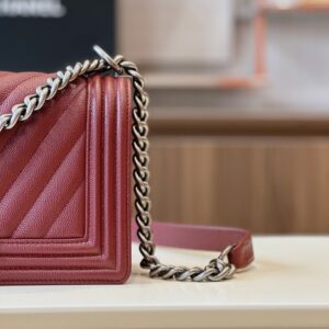 Chanel Boy Medium Handbag Woman’s V-Pattern Red Leather 25cm