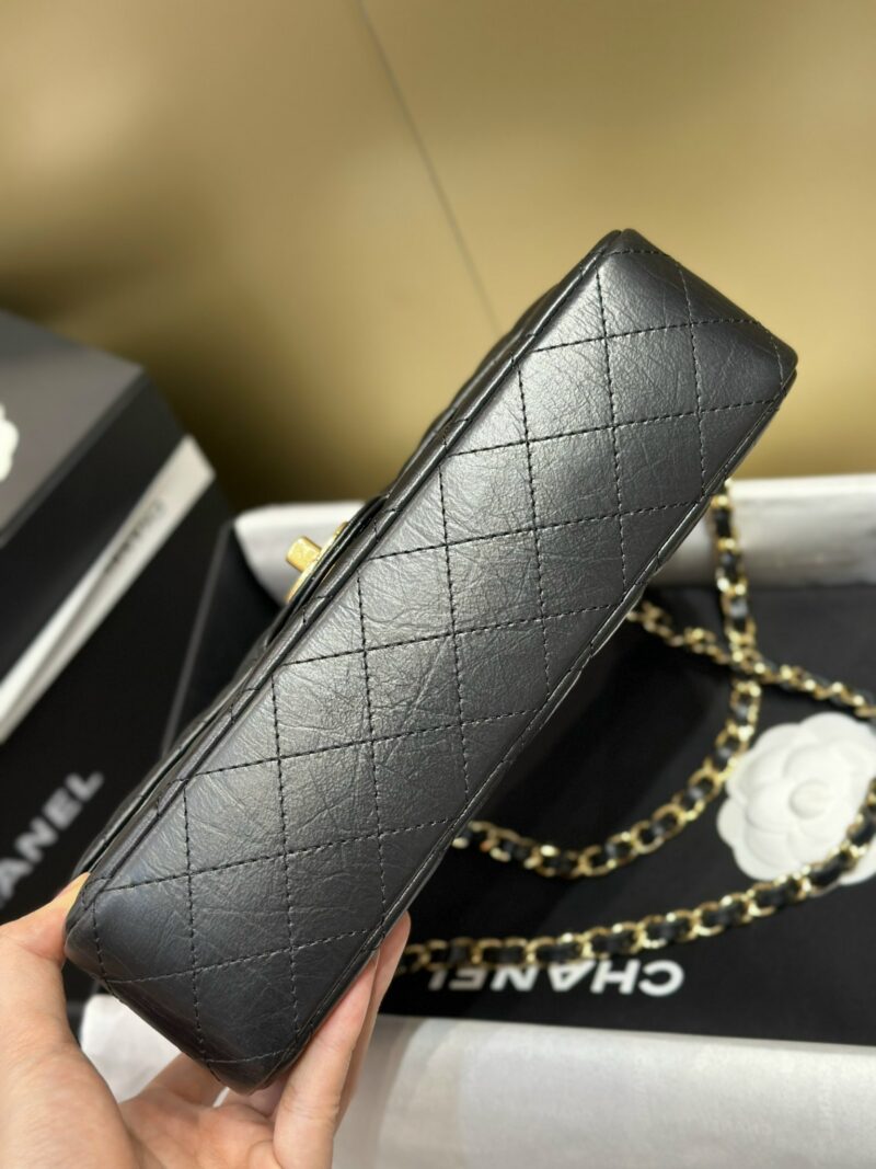 Chanel Classic Lock Gold With Black Wrinkled Skin Like Auth Handbags 25cm