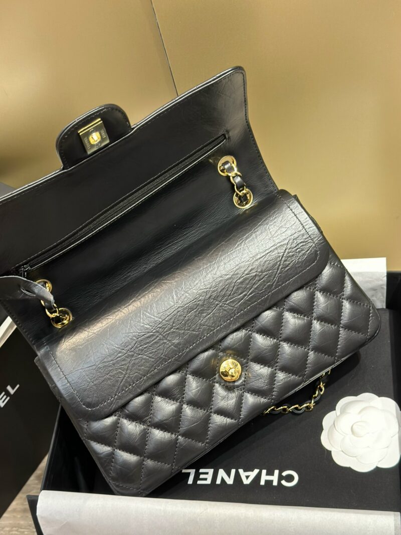 Chanel Classic Lock Gold With Black Wrinkled Skin Like Auth Handbags 25cm
