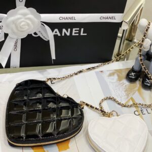 Chanel Handbags Woman’s Heart Pattern Full Wallet 15x13x2cm