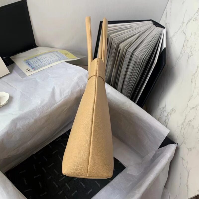 Chanel Vintage Classic Like Auth Handbags Lock Gold Nude 30x21x8cm