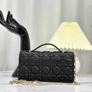 Dior Women’s Super Handbag Black Crossbody Bag 21×11.5cm