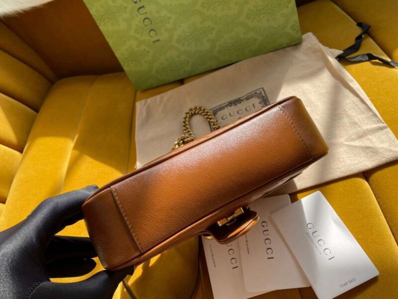 Gucci Marmont Women’s Handbag Super Brown Smooth Leather 22cm