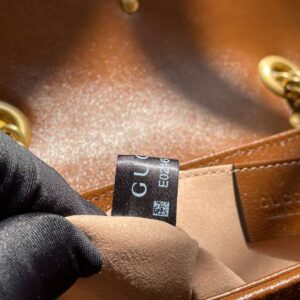 Gucci Marmont Women’s Handbag Super Brown Smooth Leather 22cm