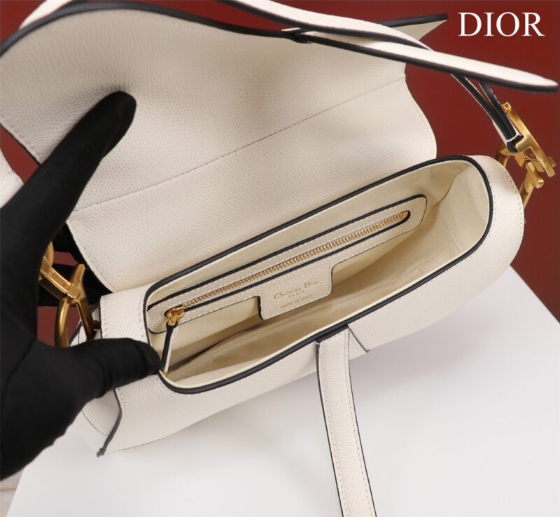 Dior Saddle 11 Handbags White Color With Lock Yellow Gold 25x20x6.5cm