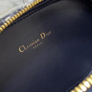 Dior branded women’s handbag with crossbody strap 18x6cm