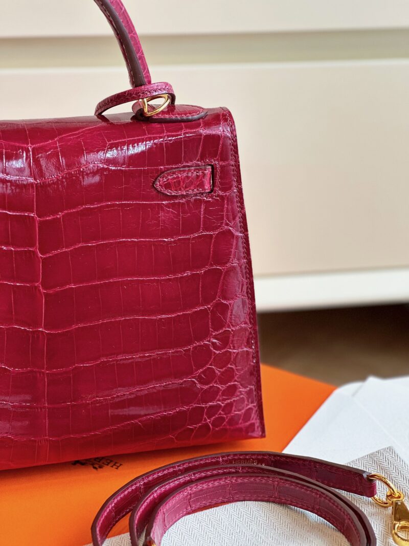Hermes Kelly 25 Red Genuine Crocodile Leather With Gold Hardare