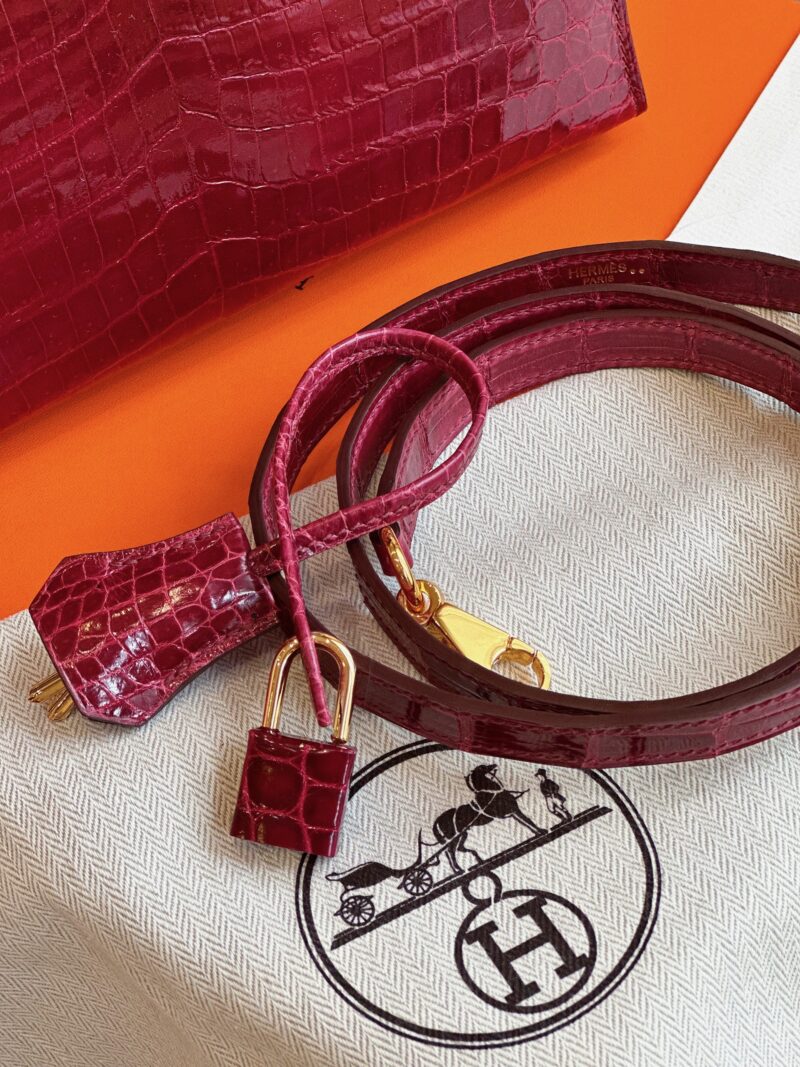 Hermes Kelly 25 Red Genuine Crocodile Leather With Gold Hardare