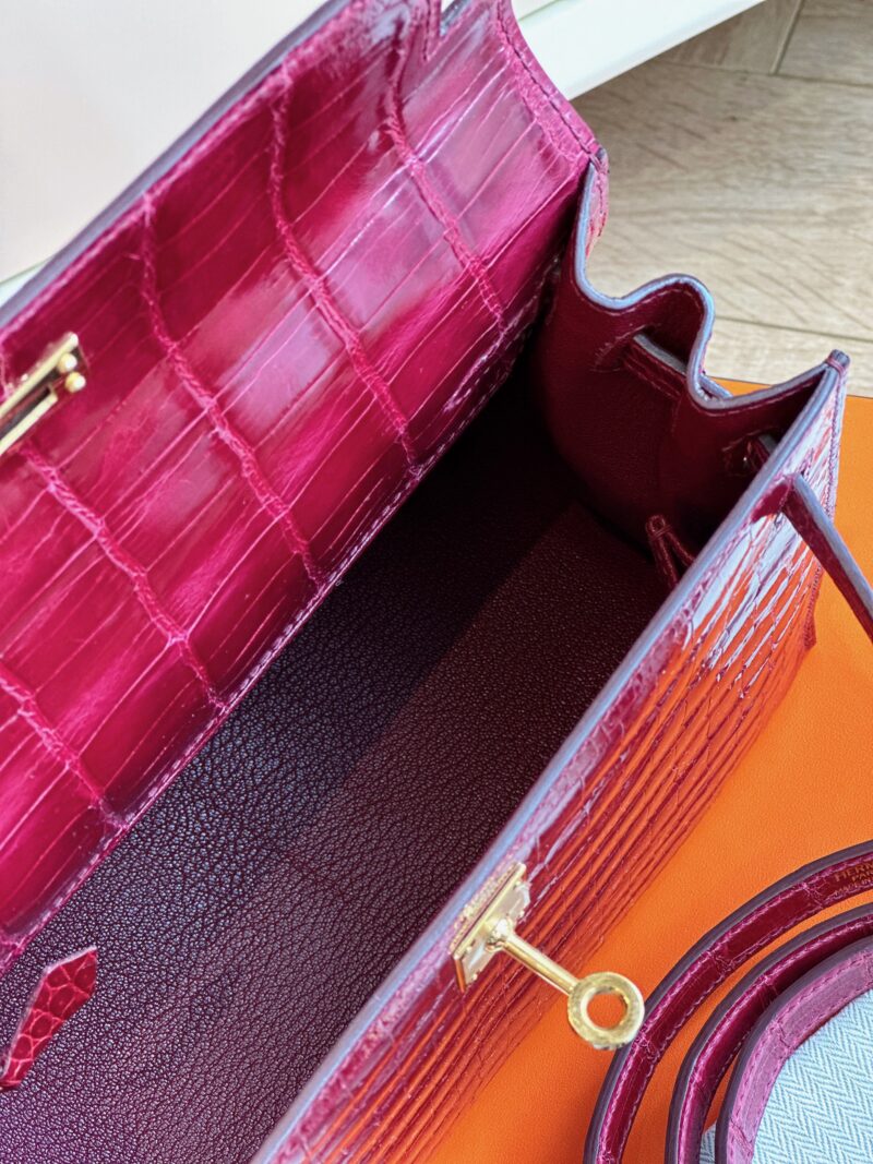 Hermes Kelly 25 Red Genuine Crocodile Leather With Gold Hardare
