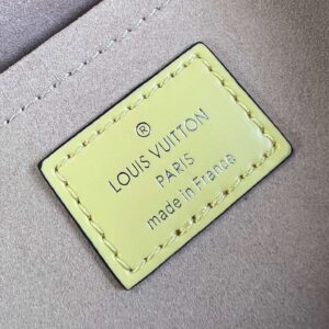 Tui-Xach-Nu-Louis-Vuitton-LV-Clunny-Rep-11-Cao-Cap-Mau-Vang-20x16cm-2 Louis Vuitton Clunny Yellow Raised Pattern 20x16cm