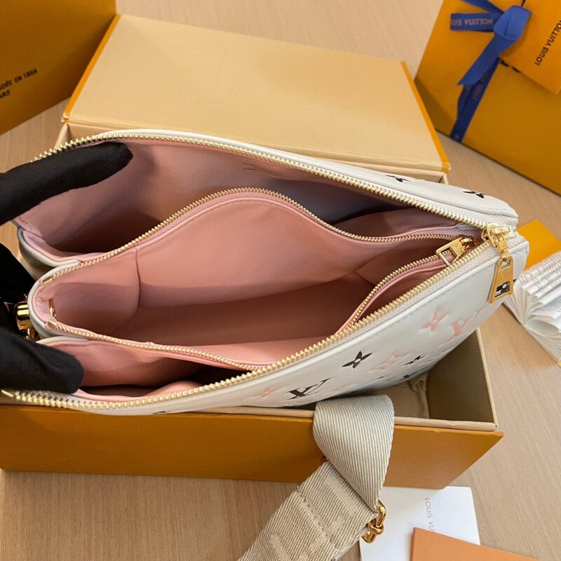 Louis Vuitton LV Coussin Monogram Like Auth Handbags Mix Pink Black Pattern 26x20x12cm