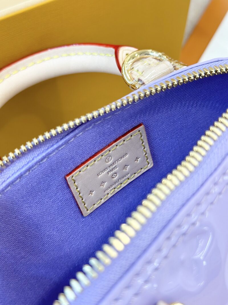 Louis Vuitton LV Nano Alma Monogram Vernis Like Auth Handbags 18x12x8cm