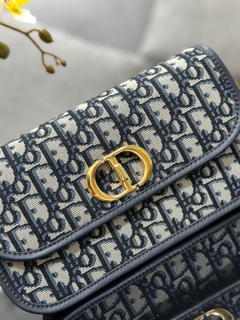 Dior 30 Montaigne Avenue Monogram Super Bag 22.5x12cm