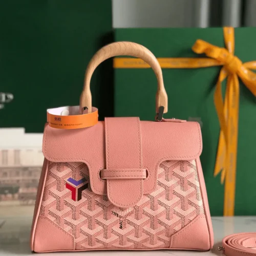 Untitled-design-2025-05-23T193229.252 Goyard Saigon Handbag Pink Women’s Wooden Handle 20x15cm