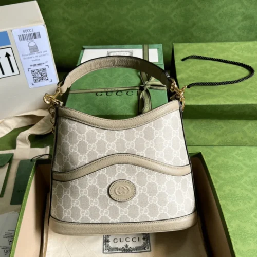 Untitled-design-2025-05-24T043728.691 Gucci Handle Bag with Gucci Like Auth Logo Pattern 25x21cm
