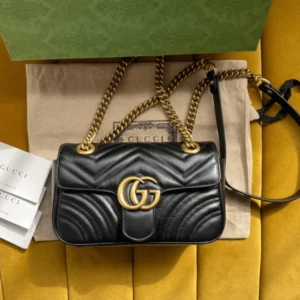 Untitled-design-2025-05-24T045236.959 Gucci Clutch Women’s Crossbody Bag with High Quality Monogram Pattern 19x10cm