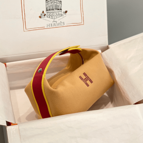 Untitled-design-2025-05-26T005205.113 Hermes Bride A Brac PM Clutch Bag Orange Mix Red 12x20x10cm